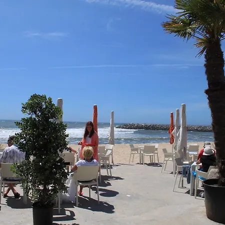 Rum i privatbostad Pool & Sea Oporto *