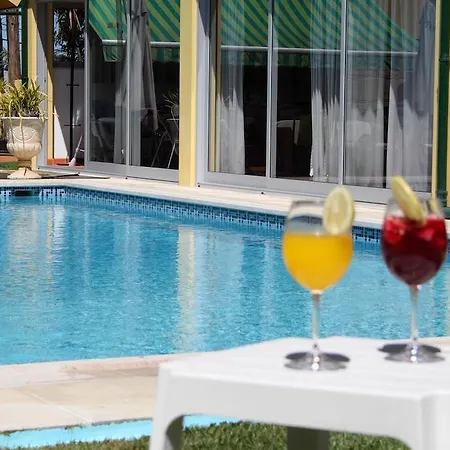 Homestay Pool & Sea Oporto *