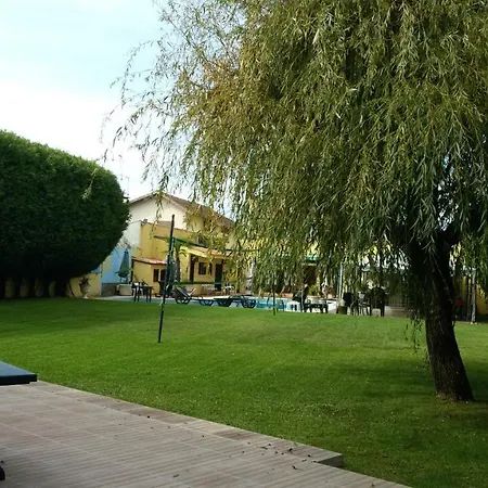 Pool & Sea Oporto Homestay *