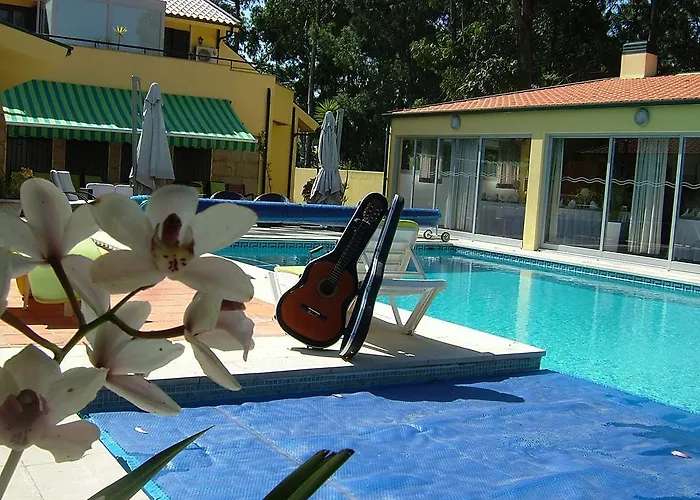 Pool & Sea Oporto אספיניו