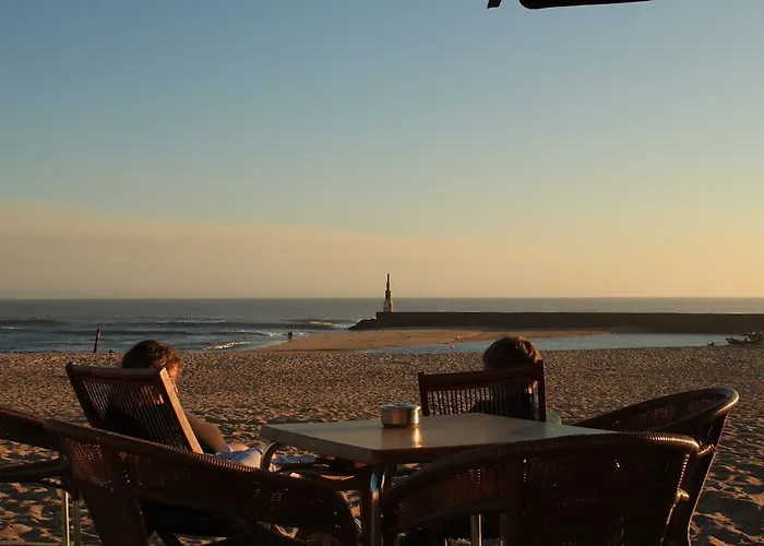 Pool & Sea Oporto אספיניו