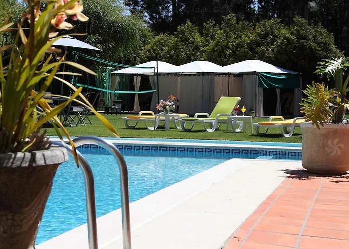 Pool & Sea Oporto אספיניו